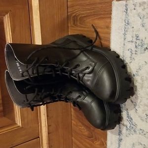 Altercore Vegan Leather waterproof derby boots